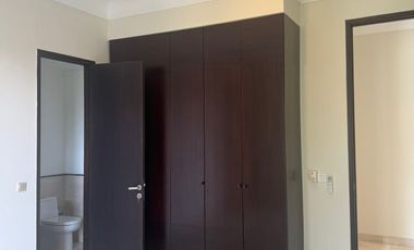 5 Bedroom Modern House in Tropical Private Compound in Pejaten Barat