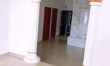 Dijual rumah cantik pinggir jln utama dekat PLN Cilacap