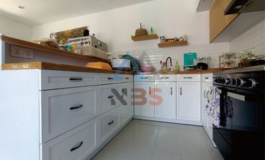 FOR SALE VILLA CANTIK DENGAN TAMAN INDAH DEKAT GERBANG TOL NUSA DUA