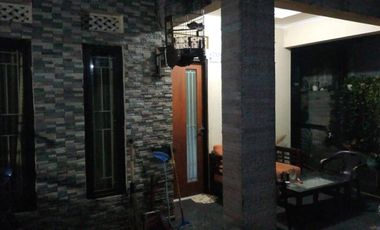 Dijual Rumah Hook Bebas Banjir di Tapos Depok