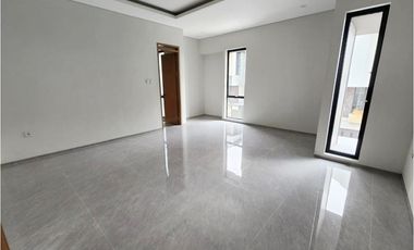 Dijual Rumah Baru Bagus & Siap Huni Setraduta Bandung
