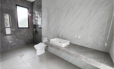 Dijual Rumah Baru Bagus & Siap Huni Setraduta Bandung