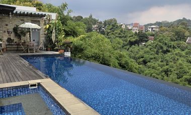 Villa Mewah di Citra Green Dago Dengan View Lembah, Bandung