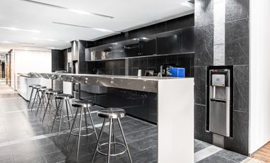 Regus - Jakarta WTC 5 (Kantor Pribadi 4 orang)