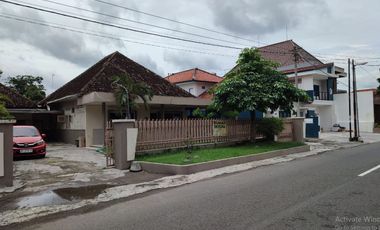 Di Jual Rumah Induk Dan Kos di Pusat Kota Blitar Dekat Kebon Rojo