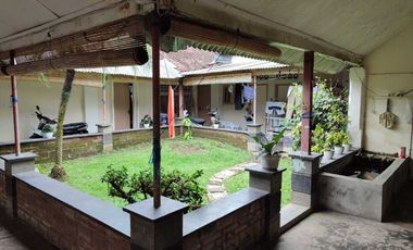 Di Jual Rumah Induk Dan Kos di Pusat Kota Blitar Dekat Kebon Rojo