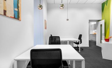 Regus - Kensington Tower (Coworking)