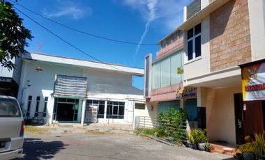 Jual cepat gedung ex klinik di gresik