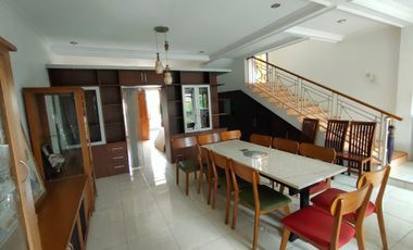 Dijual Rumah Mewah Nyaman Asri Di Batujajar Bandung