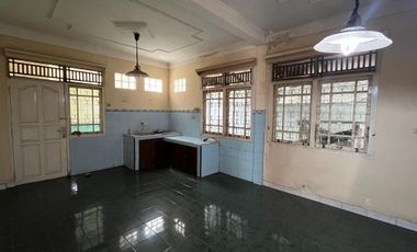 DIJUAL RUMAH LUAS BUKIT SEJAHTERA POLIGON PALEMBANG – Siap Huni