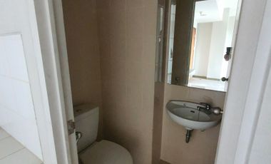 Di Jual Apartemen Greenhill, 2 kamar ksongan, harga Nego