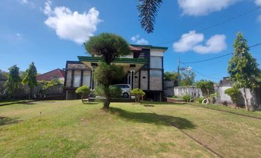 Bangunan Jl Raya Dharmawangsa Kutuh