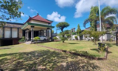 Bangunan Jl Raya Dharmawangsa Kutuh