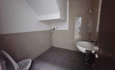 Rumah Siap Huni Dekat Bandara di Summarecon Makassar