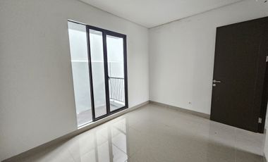 Rumah Siap Huni Dekat Bandara di Summarecon Makassar