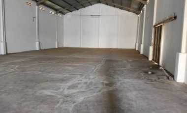 Gudang Strategis di Jalan Utama Solo – Purwodadi, Sekip, Solo