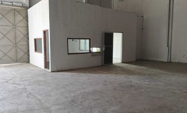 Gudang Strategis di Jalan Utama Solo – Purwodadi, Sekip, Solo