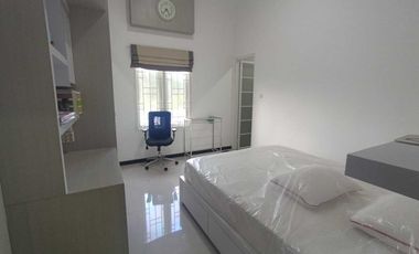 DiJual Rumah Mewah Di Blitar Plus Furniture,Kandang Kambing dan Lahan