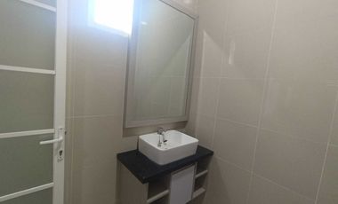 DiJual Rumah Mewah Di Blitar Plus Furniture,Kandang Kambing dan Lahan