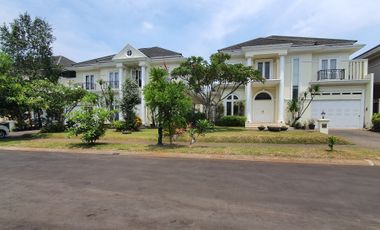 Disewa Rumah Furnished Elegan Mewah Fountainbleau Golf Residence Bsd