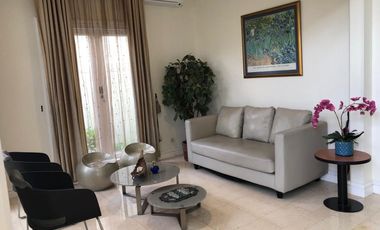 Disewa Rumah Furnished Elegan Mewah Fountainbleau Golf Residence Bsd