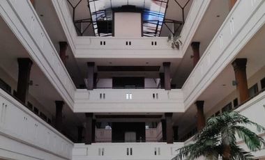 Hotel bintang 3 masi operasional di Lembang Bandung Jawa Barat