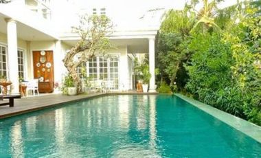 VILLA MEWAH DI 0 JALAN UMALAS CANGGU BALI