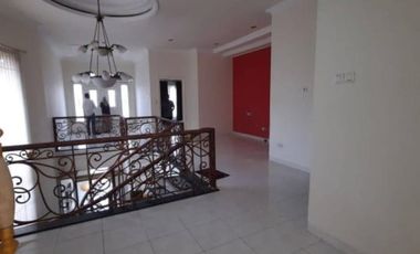 Rumah Terawat di Tenggilis Utara, Surabaya Selatan