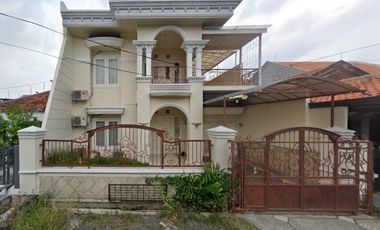 Rumah Terawat di Tenggilis Utara, Surabaya Selatan