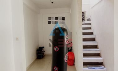 Dijual rumah 2 lantai Baru direnovasi Di monang maning Denpasar barat