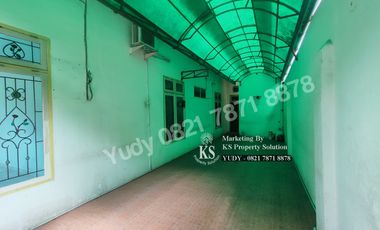 Rumah Besar Jendral Sudirman, KM 4, belakang Universitas IGM Palembang