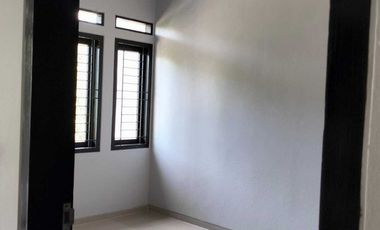 Dijual Rumah Siap Huni 3 LT SetiaBudi Regency Bandung