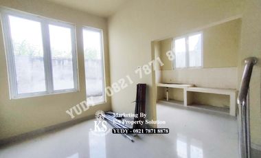 Townhouse Perumahan Winola, Sungai Kedukan, OPI, Jakabaring, Palembang