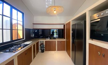 DIJUAL VILA MODERN MINIMALIS DI SANUR