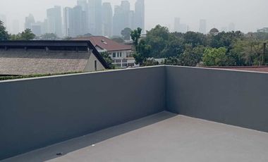 DISEWAKAN RUMAH BARU LAYOUT KANTOR DI SINABUNG KEBAYORAN BARU JAKARTA