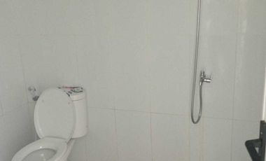 DISEWAKAN RUMAH BARU LAYOUT KANTOR DI SINABUNG KEBAYORAN BARU JAKARTA