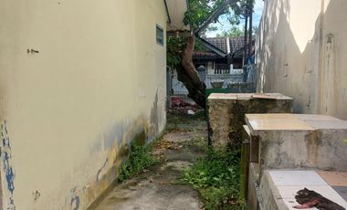 Rumah di kompleks pagutan permai kota Mataram