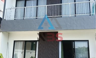 DIJUAL VILLA LANTAI 2 FULL FURNITUR JL DANAU TEMPE SANUR DENPASAR