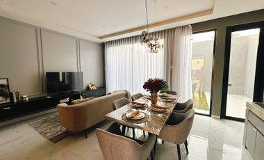 DIJUAL RUMAH MEWAH DIMAKASSAR DEKAT KAMPUS UIT