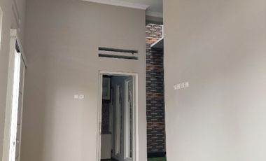 Rumah Baru Mewah Mangkubumen Tengah Kota Solo Siap Pakai