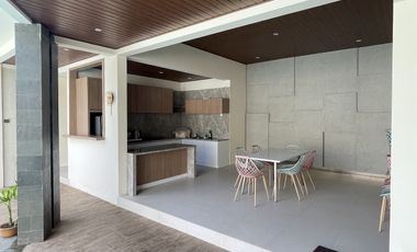 Blue Breeze Villa, Batu Layar (3BR + outdoor kitchen + swimming pool)