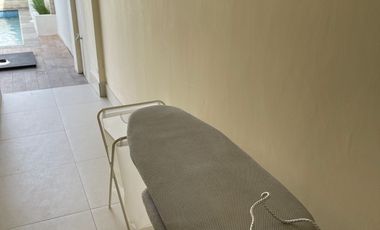 Blue Breeze Villa, Batu Layar (3BR + outdoor kitchen + swimming pool)