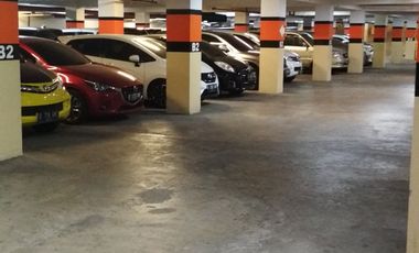 DISEWAKAN APARTEMEN GREEN PALM, Type 2 Bedroom, Dekat Puri, Green Lake