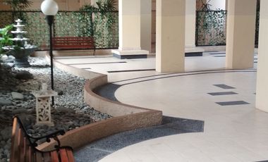 DISEWAKAN APARTEMEN GREEN PALM, TYPE 2 BEDROOM, DEKAT GREEN LAKE, PURI