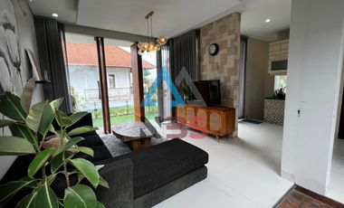 FOR SALE RUMAH MODERN MINIMALIS LANTAI 3 SEDAP MALAM SANUR DENPASAR