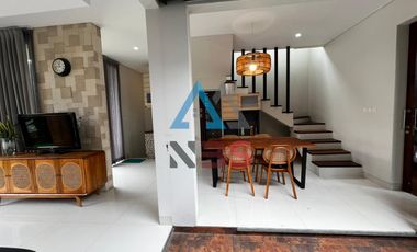 FOR SALE RUMAH MODERN MINIMALIS LANTAI 3 SEDAP MALAM SANUR DENPASAR
