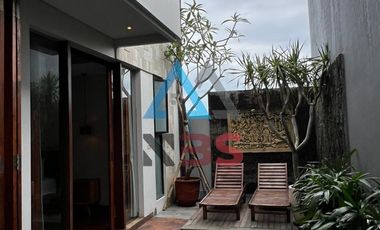 FOR SALE RUMAH MODERN MINIMALIS LANTAI 3 SEDAP MALAM SANUR DENPASAR