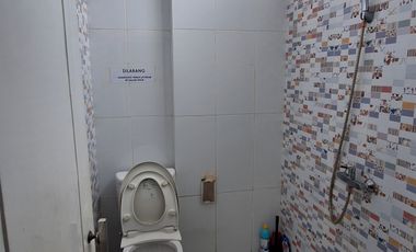 TURUN HARGA JARANG ADA DISEWA RUMAH USAHA PINGGIR JALAN RAYA GANDA