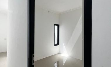 Jual rumah deltasari, perumahan deltasari waru, rumah baru 2 lantai,