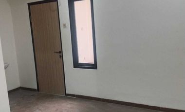 Dijual Rumah bagus semi furnish di KBP